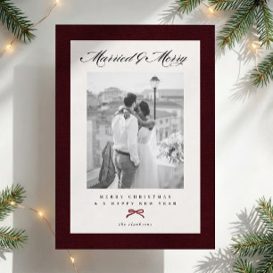 Elegante Burgunder-Weihnachtsfoto für Verheiratete Einladung