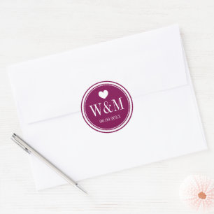 Elegante burgunderrote Hochzeitsaufkleber und Guns Runder Aufkleber