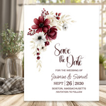 Elegante burgunderrote und weiße Blumenhochzeit