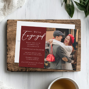 Elegante Burgundy Couple Foto Engagement Party Ankündigung