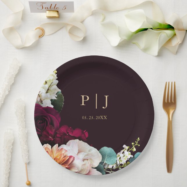 Elegante Burgundy Floral Gold Monogram Wedding Pappteller (Hochzeit)