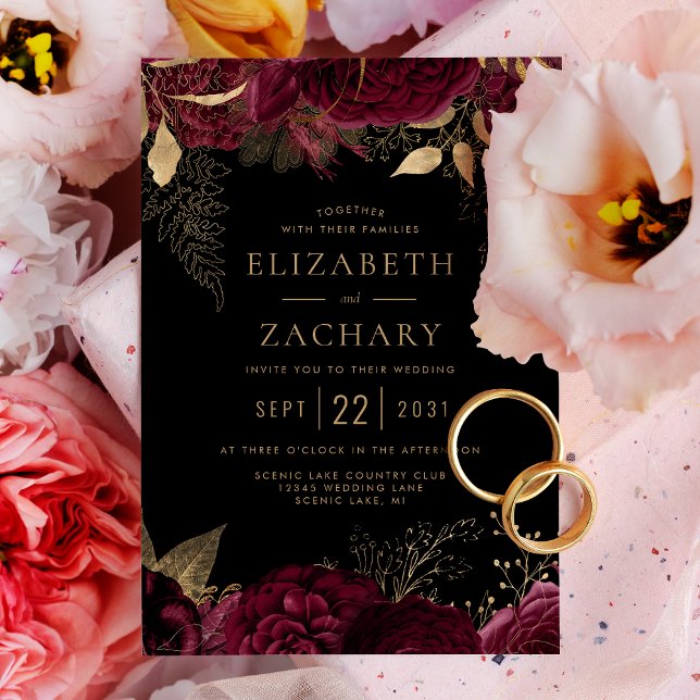 Elegante Burgundy Gold Floral Dark Wedding Einladung (Von Creator hochgeladen)