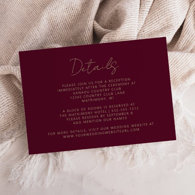Elegante Burgundy Gold Handwriting Wedding Begleitkarte (Von Creator hochgeladen)