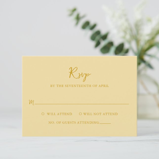 Elegante Butter Yellow Moderne Hochzeit RSVP Karte (Stehend Vorderseite)