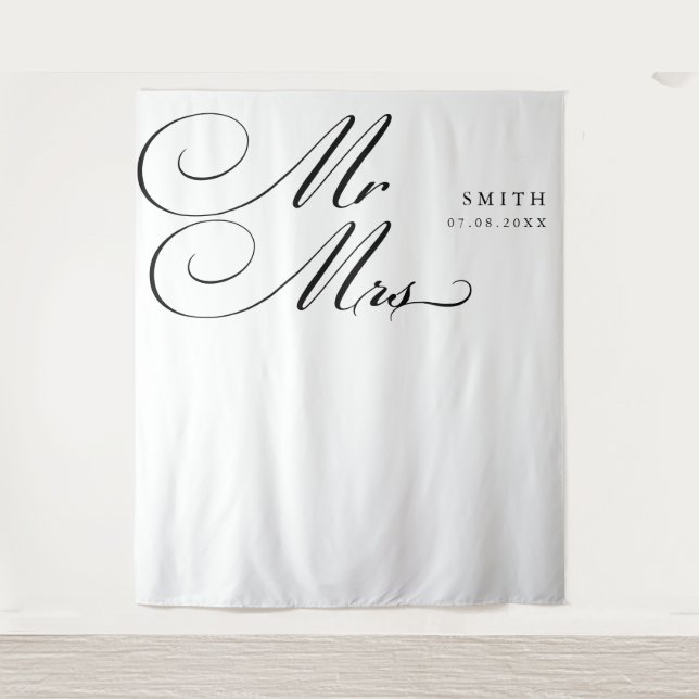 Elegante Calligraphie Mr. & Mrs. Wedding Backdrop Wandteppich (Vorderseite)