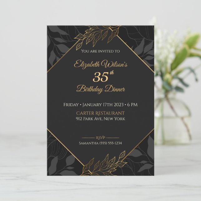 Elégante carte d'invitation d'anniversaire noir et (Debout devant)