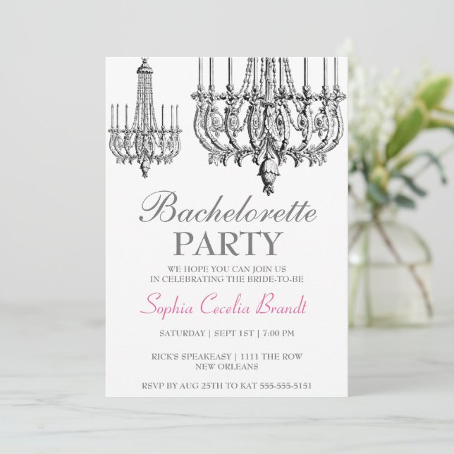 Elegante Chandelier-Party Einladung (Stehend Vorderseite)