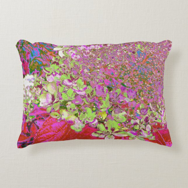 Elegante Chartreuse Green, Pink und Blue Hydrangea Dekokissen (Vorderseite)
