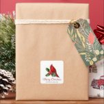 Elegante Christmas Red Kardinal Bird Holly Quadratischer Aufkleber<br><div class="desc">Schönes,  elegantes Drehbuch Frohe Weihnachts-Rot-Kardinal-Vogel auf einer Heiligen Beere verlasse Cocktail-Aufkleber. Fügen Sie diese zu Ihren Urlaubskarten,  Geschenken oder verwenden Sie sie für Umschlag Aufkleber,  um sie eleganter und spezieller zu machen.</div>