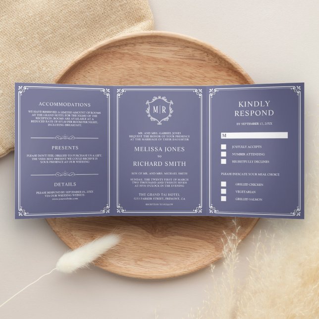 Elegante Classic Dusty Lila Monogram Wedding Dreifach Gefaltete Einladung (Von Creator hochgeladen)