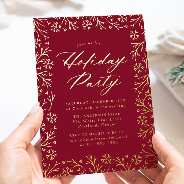 Elegante Cranberry und Gold Snowflake Folieneinladung (Von Creator hochgeladen)