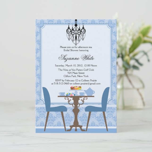 Elegante Damask und Chandelier Tea Party Einladung (Stehend Vorderseite)