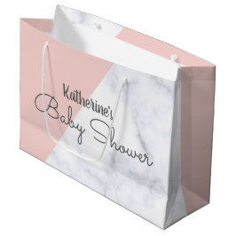 Elegante Dusche aus rosa und weißem Marmor. Große Geschenktüte