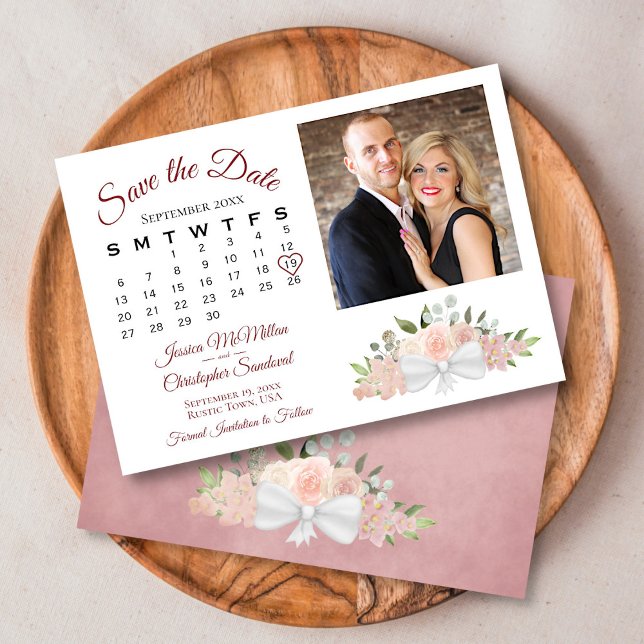 Elegante Dusty Rose Blumenkalender Foto Hochzeit Save The Date (Von Creator hochgeladen)