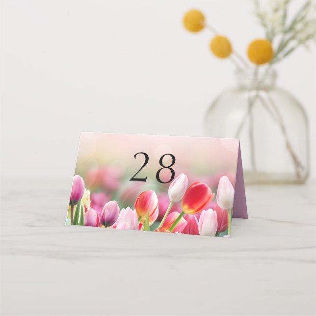Elegante Farben Tulip Florals Hochzeit Platzkarte (Rückseite)