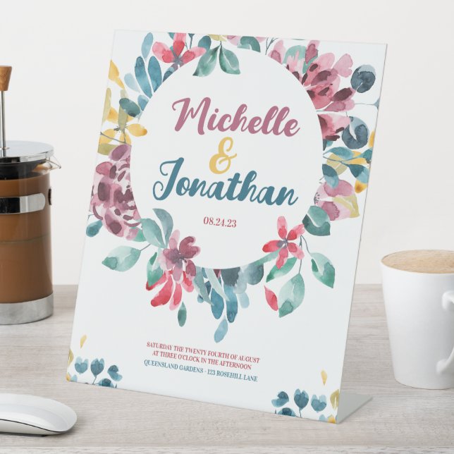 Elegante farbenfrohe Hochzeit mit Blumen Sockelschild (In Situ)