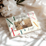 Elegante, farbenfrohe Weihnachtstypografie Ankündigung<br><div class="desc">Moderne elegante minimale Grafik Typografie merry chritsmas Karte. Teil einer kühnen,  fröhlichen und farbenfrohen Urlaubssammlung.</div>