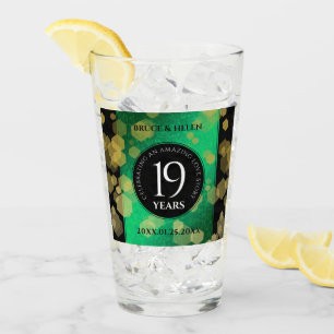 Elegante Feier zum 19. Jadefest zum Jahrestag der  Glas