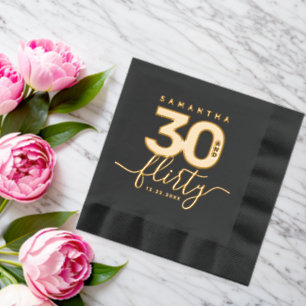 Élégante fille moderne 30 et Flirty