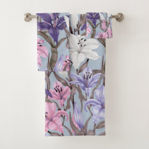 Élégante floraison fleurie décorative attirant l'o