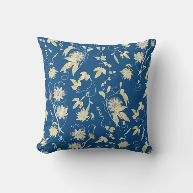 Elegante Floral auf Classic Blue Kissen (Vorderseite)