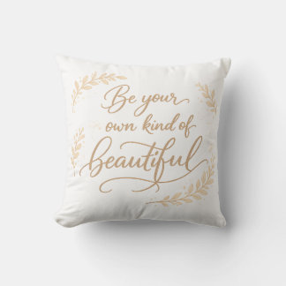 Elegante Florale Schrift "Sei deine eigene Art von Kissen