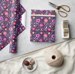 Elegante Florale Wildblumen in Altrosa Geschenkpapier