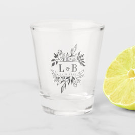 Elegante Foliage Couple Monogram Gastgeschenk Hoch Schnapsglas