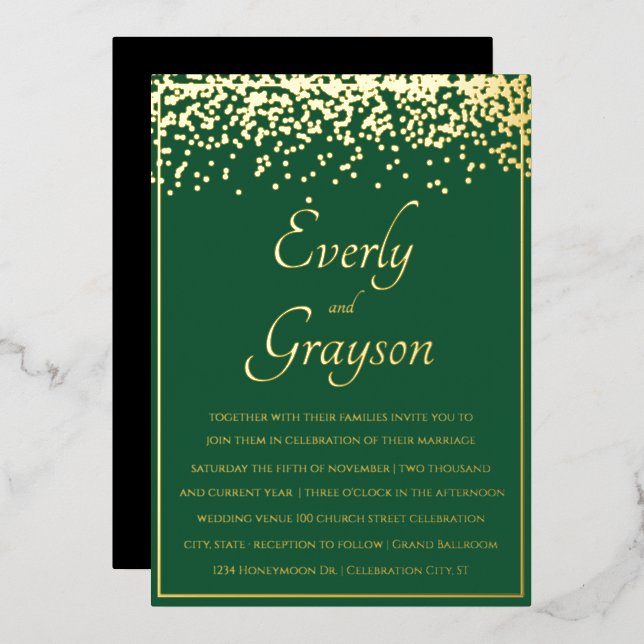 Elegante Forest Green und Gold Confetti Wedding Folieneinladung (Vorderseite/Rückseite)