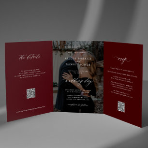 Elegante Foto burgunderrote Hochzeit RSVP Details  Dreifach Gefaltete Einladung
