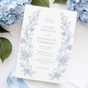 Elegante French Floral Dusty Blue Wedding Einladung