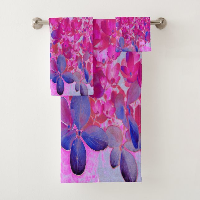 Elegante Fuchsia und dunkelblaue Limelight Hydrang Badhandtuch Set (Insitu)