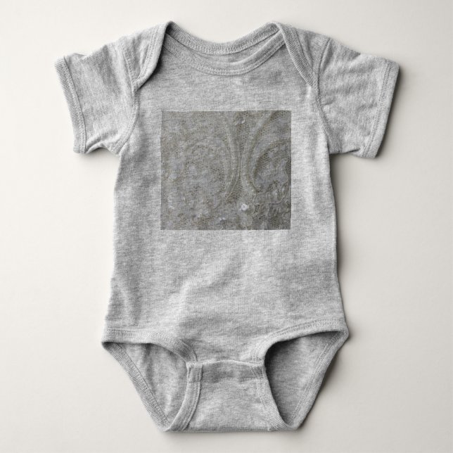 elegante, geistliche, weiße Kristall-Perlenspitze Baby Strampler (Vorderseite)