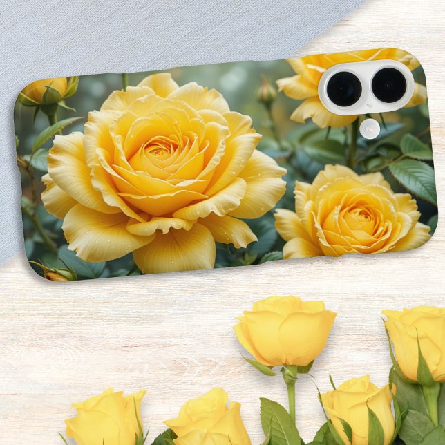Elegante Gelbe Rosen mit Raindrops Blumengarten iPhone 16 Plus Hülle (An elegant phone case with beautiful picture of yellow roses in a garden)