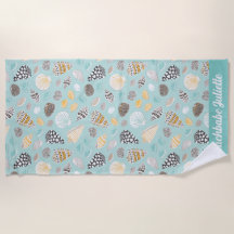 Elegante gemusterte Muscheln auf Minze