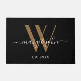 Elegante Gold Black Names Script Monogram Wedding Fußmatte