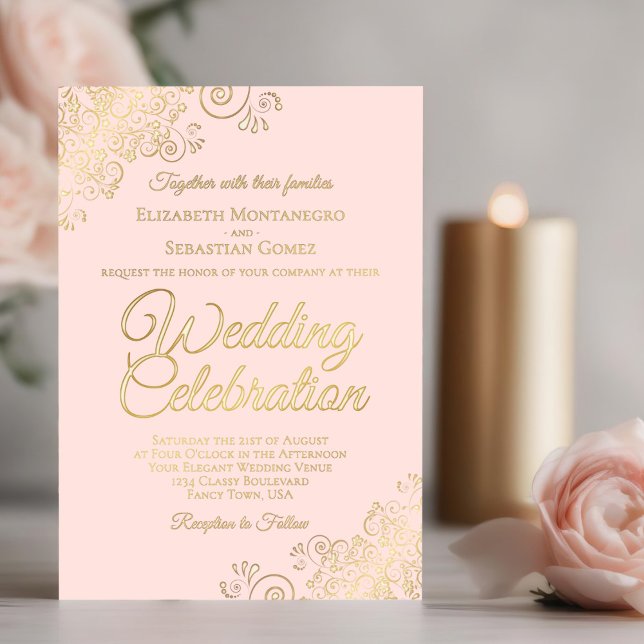 Elegante Gold Floral Frills auf Blush Pink Wedding Folieneinladung (Von Creator hochgeladen)