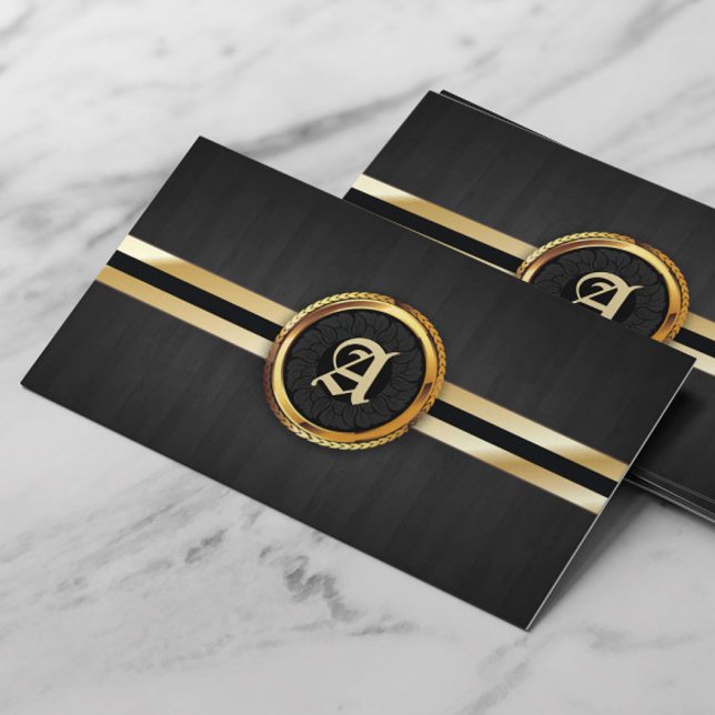 Elegante Gold Ring Monogram Dark Wood Business Car Visitenkarte (Von Creator hochgeladen)
