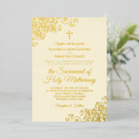 Elegante goldene Curls auf katholische Hochzeit