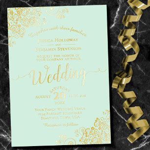 Elegante goldene Foillatte auf blassminziger grüne Folieneinladung