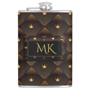 Elegante goldene Krone Faux-Braunleder-Monogramm Flachmann