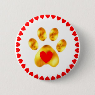 Elegante goldene Pfote mit Herzen Button