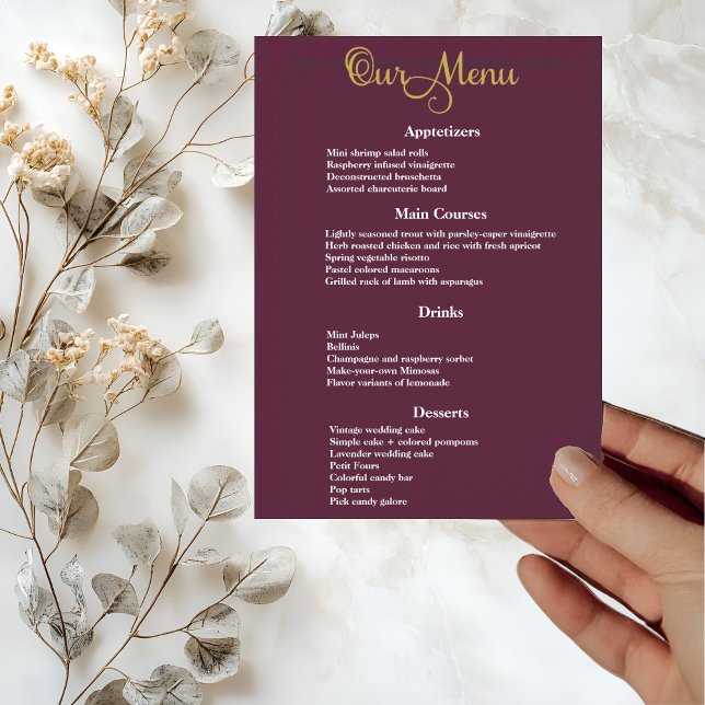 Elegante Goldkalligraphie beim Lila Hochzeitsessen Menükarte (Von Creator hochgeladen)