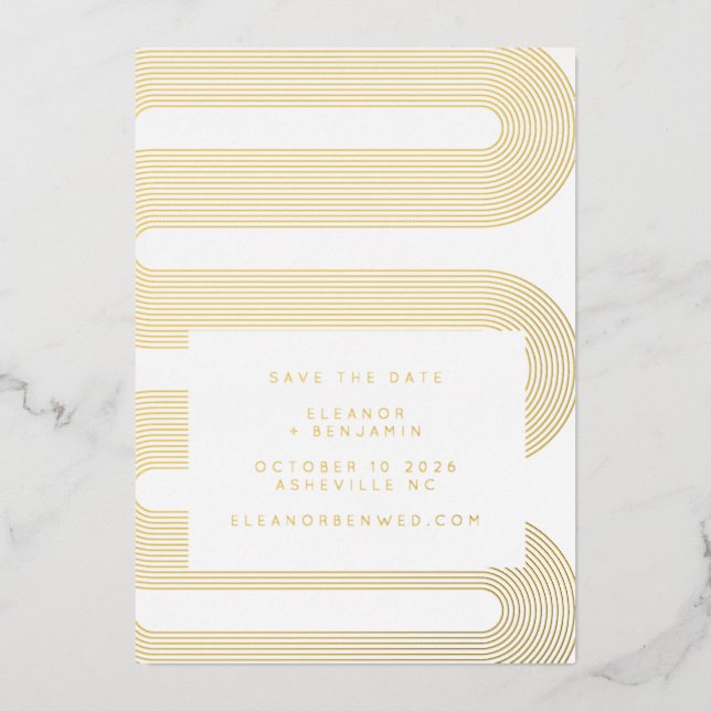 Elegante Goldmedaille Moderne Linien Save the Date Folieneinladung (Vorderseite)
