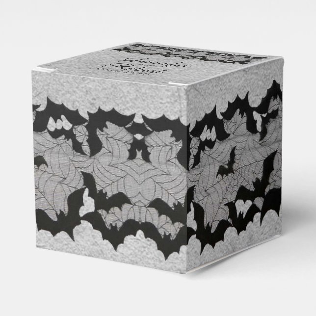 Elegante Gothic Bat Lace Posh Gastgeschenk Hochzei Geschenkschachtel (Vorderseite)
