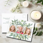 Elegante Grün Familie 3 Foto Moderne Postkarte<br><div class="desc">Diese elegante botanische Weihnachtspostkarte enthält eine hübsche,  dreiteilige Fotovorlage für Ihre Familie oder Ihre Kinder. Persönlich gestalten Sie den eleganten Rahmen mit Ihren 3 quadratischen Bildern in der Mitte. Passen Sie mit Ihrem eigenen grünen Text auf für einen schönen,  modernen Urlaub Postkarte.</div>
