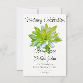 Elegante hellgrüne Blume mit Blumen Einladung