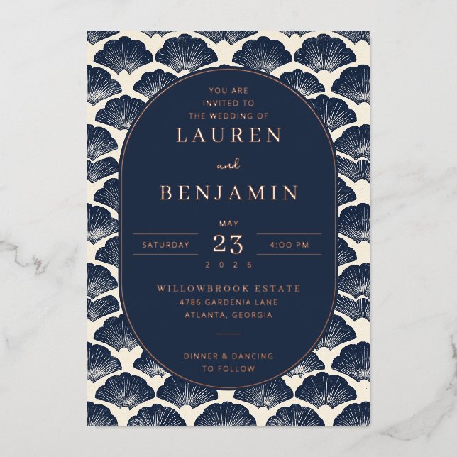 Elegante Hochzeitseinladung Navy Seashell Folieneinladung (Vorderseite)