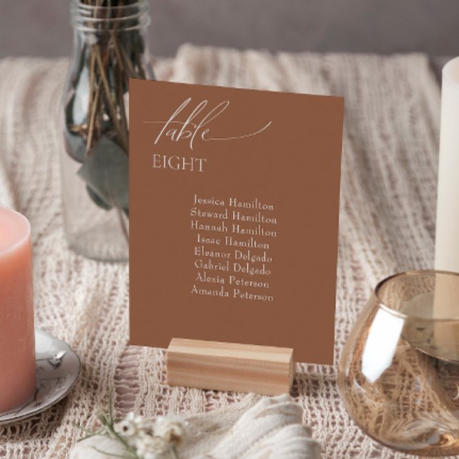 Elegante Hochzeitsreise mit dem Auto Wählen Sie ei (Add a touch of charm to your special day with our exquisite wedding table number cards.)