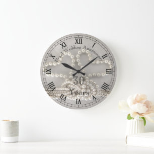 Élégante horloge de 30e Mariage Pearl